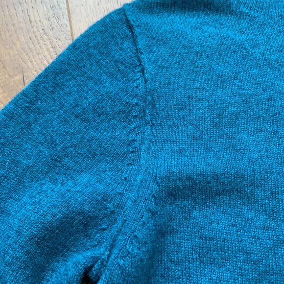 Women's Nicole Miller 100% Cashmere Sweater Knit Mock Turtleneck Blue Size XS - Picture 2 of 7